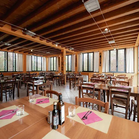 Glamping Οργανωμένο κάμπινγκ